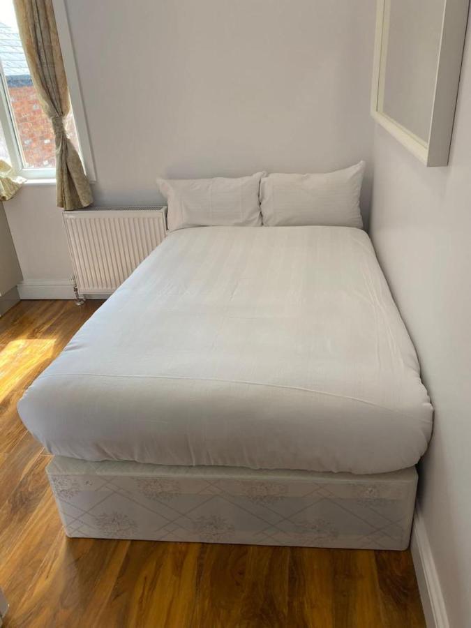 Fraser Boutique Apartments London ลอนดอน ภายนอก รูปภาพ